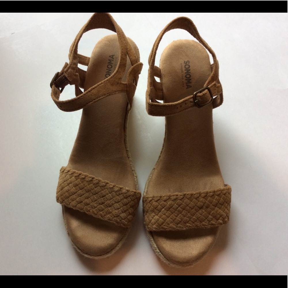 Sonoma Women Shoes size 7.5